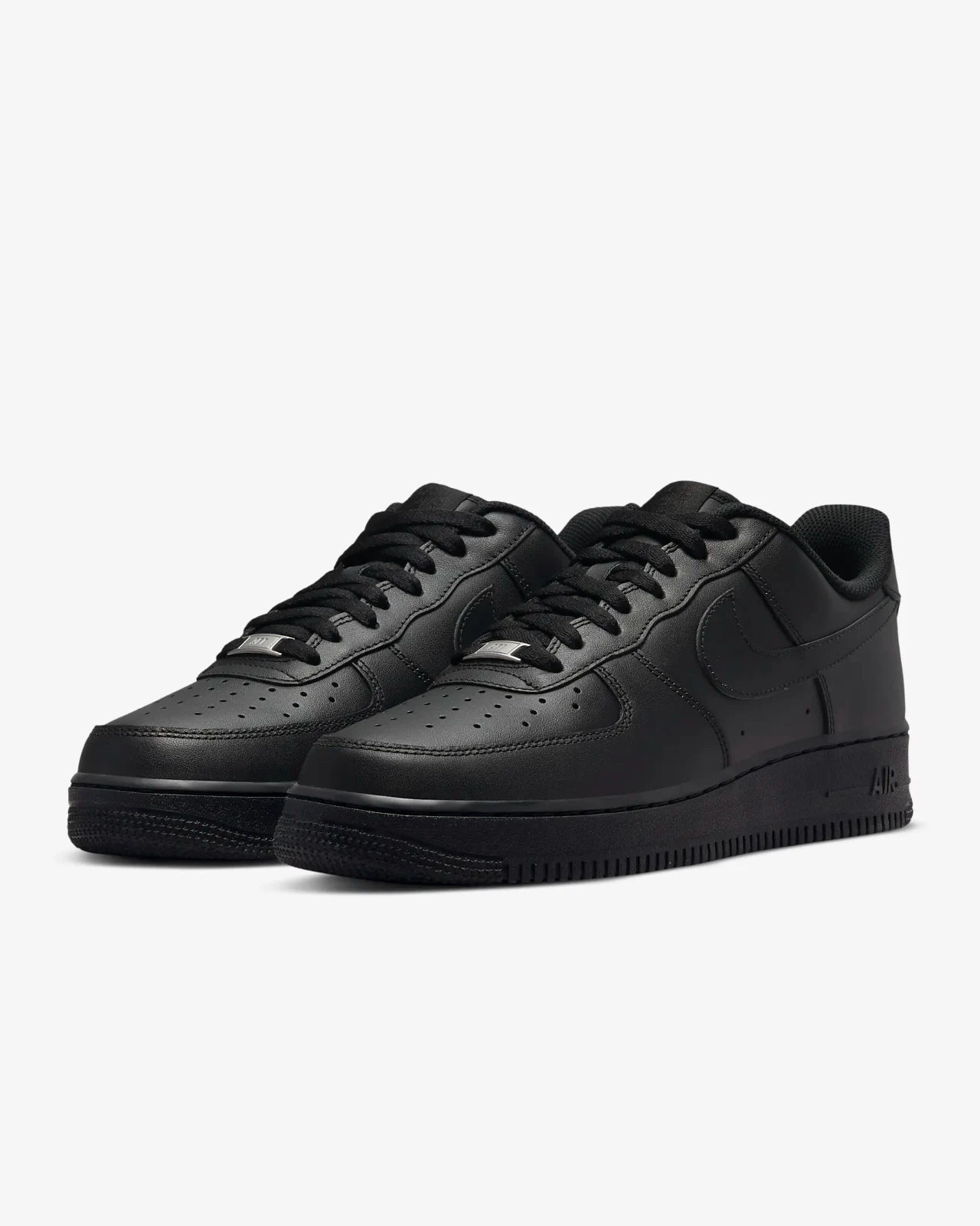 Nike Air Force 1 Low Triple Black ‘07 BRAND NEW, MEN AND WOMEN SIZE'S.
